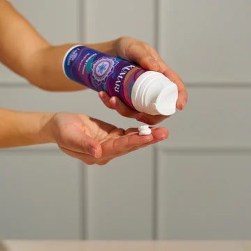 Lakshmi Kumari Firming Cream met Passiebloem - voor borst en lichaam