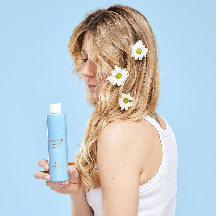 Maternatura Soothing Shampoo with Lavender (250 ml)