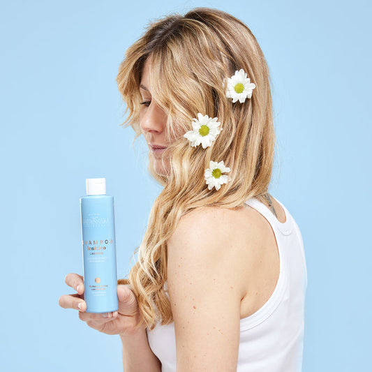 Maternatura Soothing Shampoo with Lavender (250 ml)