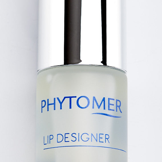 Lip Designer Nourishing Plumping Lip Oil close-up