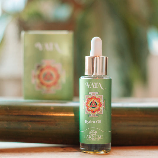 Vata Hydra Oil Massage serum met Sesam) 30ml – Droge huid Voedende & Hydraterende Olie met Wortelextract