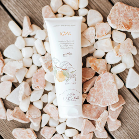 Lakshmi Kaya-smoothing-gommage-body-scrub