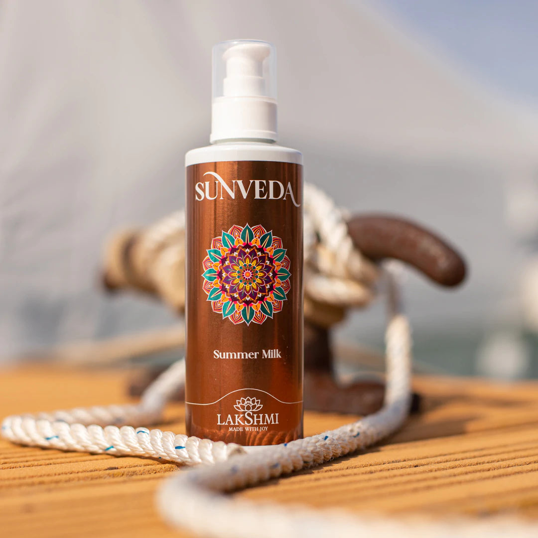 Sunveda Summer Milk, 200ml voor en na bruinen met wortel en goudsbloem