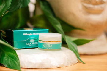 Netra Hamsa Eyecontour Midnight Butter met Karite 15ml